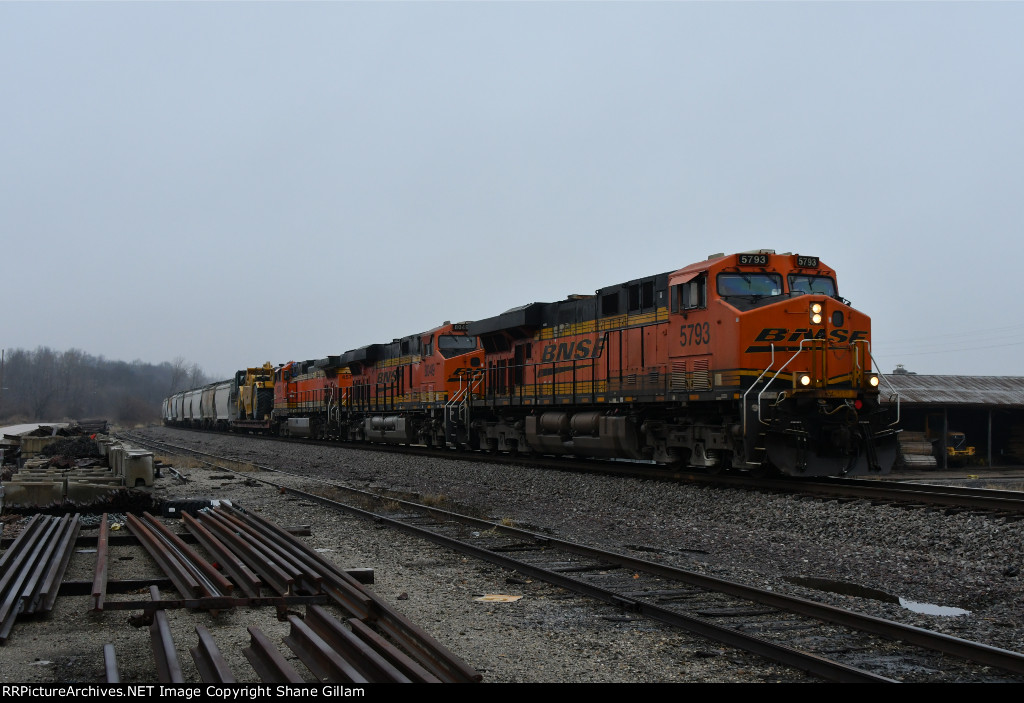 BNSF 5793